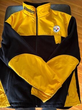 NFL Black and Yellow Steelers Puffer Fleece Jacket